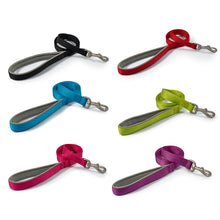 Load image into Gallery viewer, Viva Padded Snap Lead 50kg 100cm x 1.9cm (Black, Blue, Red, Green, Purple, Pink)
